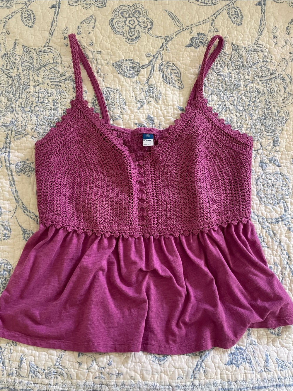 Old navy medium tall crochet tank
